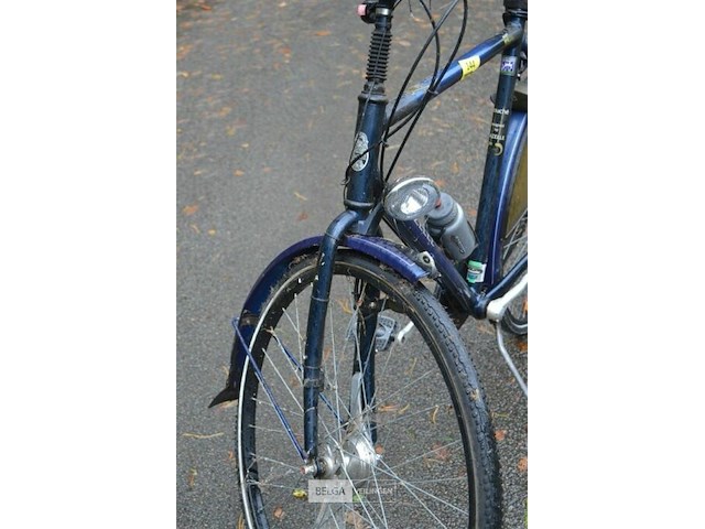 Herenfiets gazelle, vrouwenfiets canyon - afbeelding 5 van  13