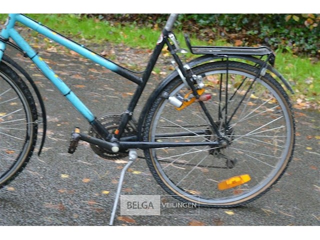Herenfiets gazelle, vrouwenfiets canyon - afbeelding 11 van  13