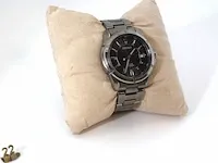 Herenhorloge seiko v147-0ab0; quartz dia 33mm, mogelijke gebruikssporen, mogelijks nieuwe batterij nodig - afbeelding 2 van  5
