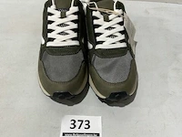 Herensneaker maat 41 - afbeelding 2 van  3