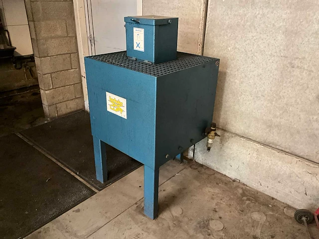 Herkules lift - oil filter crusher - afbeelding 4 van  10
