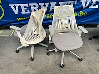 Herman miller sayl design bureaustoelen (2x) - afbeelding 1 van  10