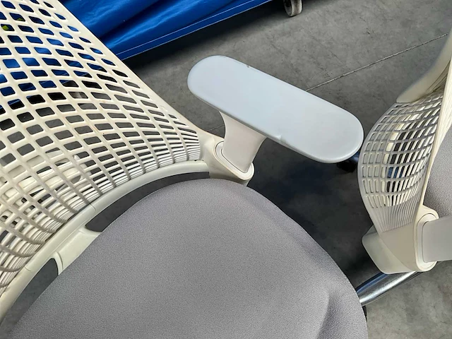 Herman miller sayl design bureaustoelen (2x) - afbeelding 6 van  10