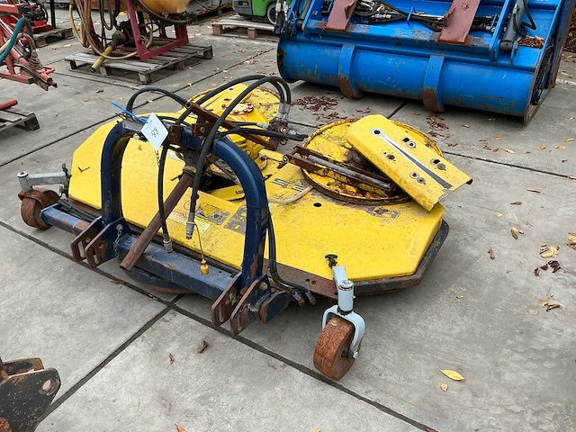 Hermes hm-252 klepelmaaier met zwenkschijven - afbeelding 1 van  6