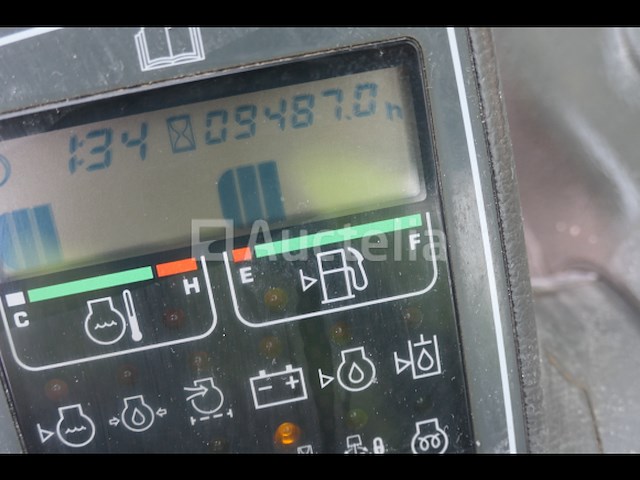 Het kruippakjegraafwerktuig van komatsu pc210lc - afbeelding 13 van  26