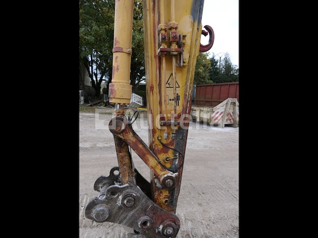 Het kruippakjegraafwerktuig van komatsu pc210lc - afbeelding 16 van  26