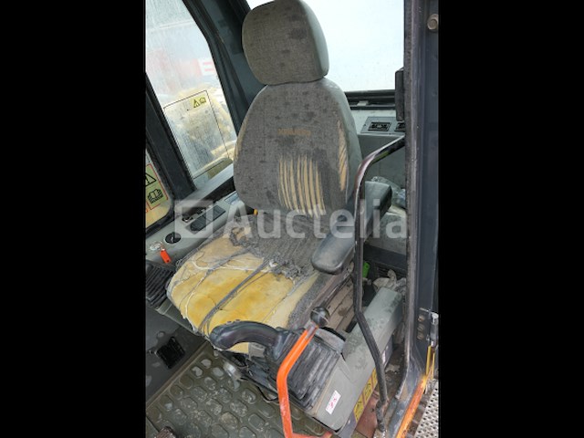 Het kruippakjegraafwerktuig van komatsu pc210lc - afbeelding 26 van  26