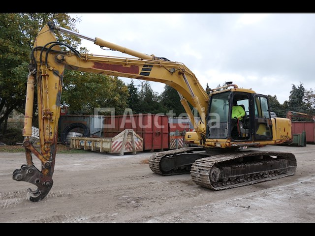 Het kruippakjegraafwerktuig van komatsu pc210lc - afbeelding 3 van  26
