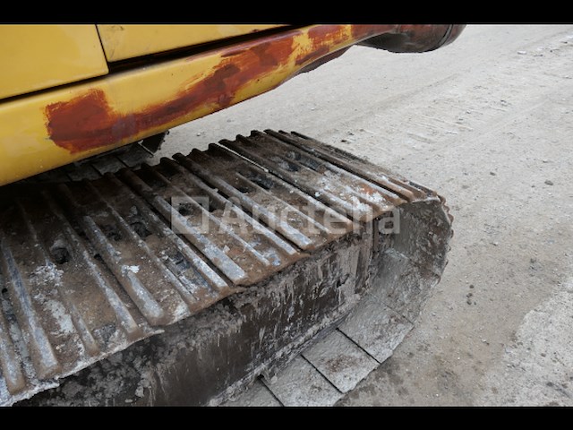 Het kruippakjegraafwerktuig van komatsu pc210lc - afbeelding 9 van  26