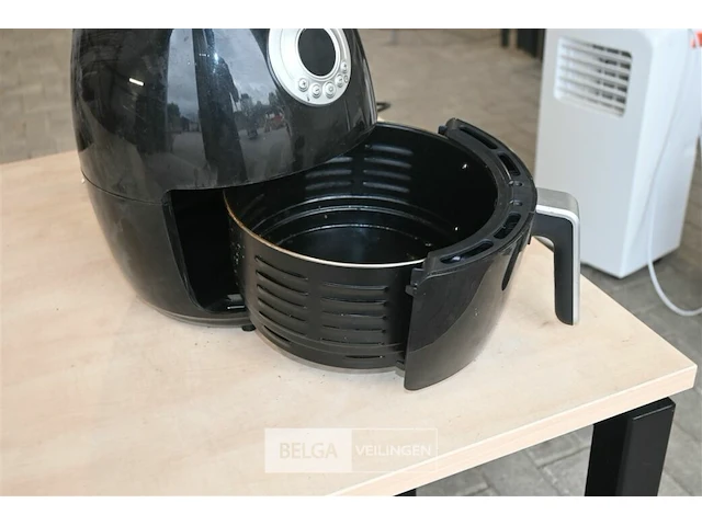 Heteluchtfriteuse home essentials - afbeelding 3 van  4