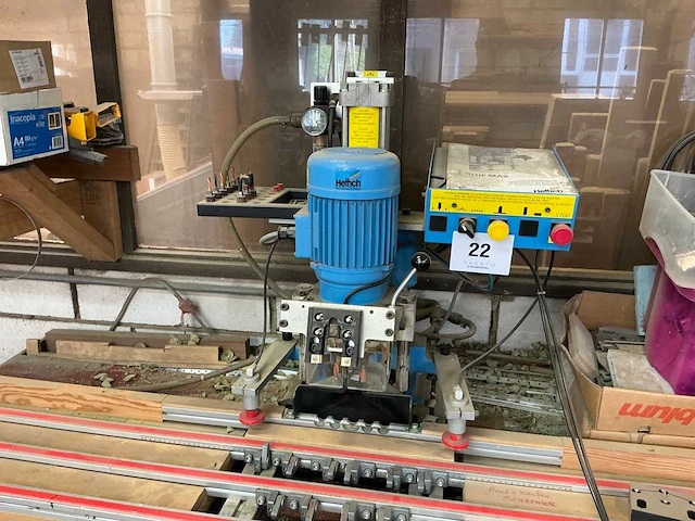 Hettich blue max boor- en indrukmachine - afbeelding 1 van  7