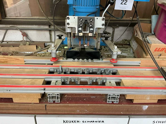 Hettich blue max boor- en indrukmachine - afbeelding 3 van  7