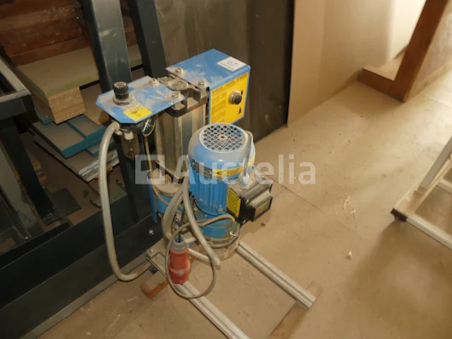 Hettich scharniermachine onleesbaar model - afbeelding 1 van  4