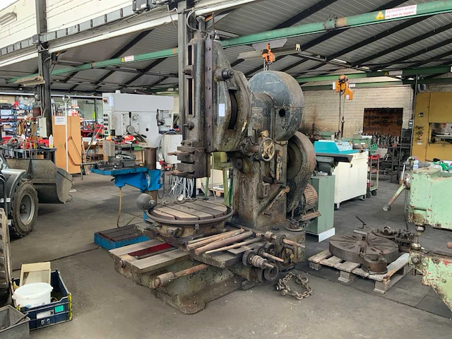 Heymer & pilz verticale steekmachine - afbeelding 1 van  16