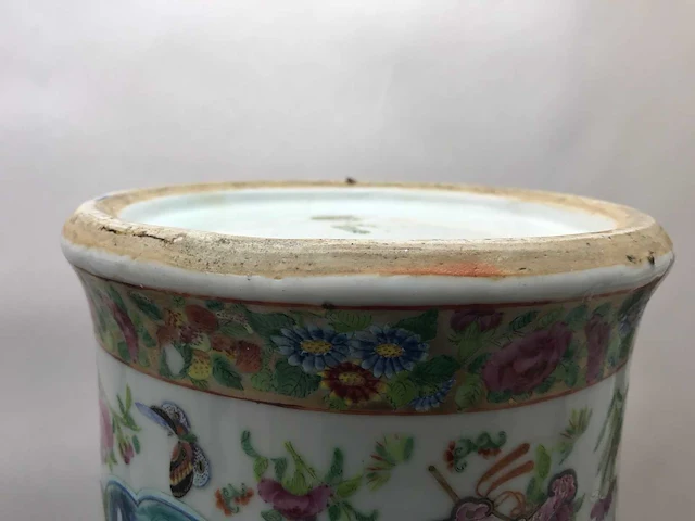High quality decorated canton porcelain set. palace scenery. famille rose. 19th century. - afbeelding 35 van  77