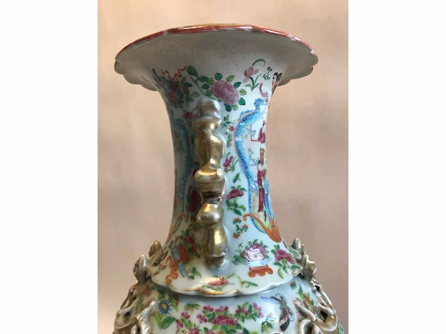 High quality decorated canton porcelain set. palace scenery. famille rose. 19th century. - afbeelding 50 van  77