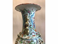 High quality decorated canton porcelain set. palace scenery. famille rose. 19th century. - afbeelding 50 van  77