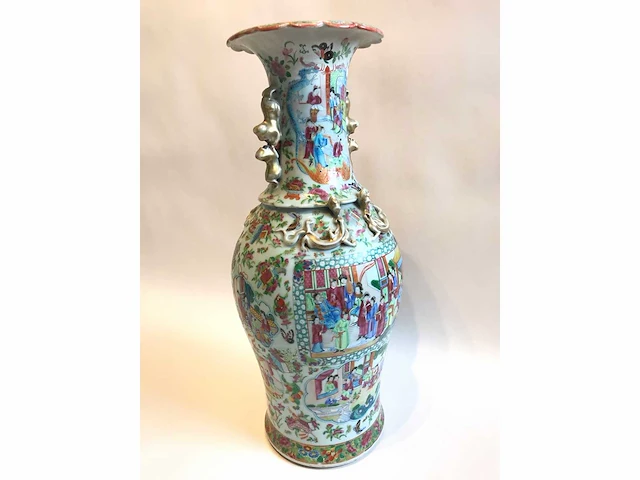 High quality decorated canton porcelain set. palace scenery. famille rose. 19th century. - afbeelding 52 van  77