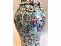 High quality decorated canton porcelain set. palace scenery. famille rose. 19th century. - afbeelding 53 van  77