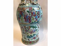 High quality decorated canton porcelain set. palace scenery. famille rose. 19th century. - afbeelding 55 van  77