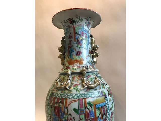 High quality decorated canton porcelain set. palace scenery. famille rose. 19th century. - afbeelding 57 van  77