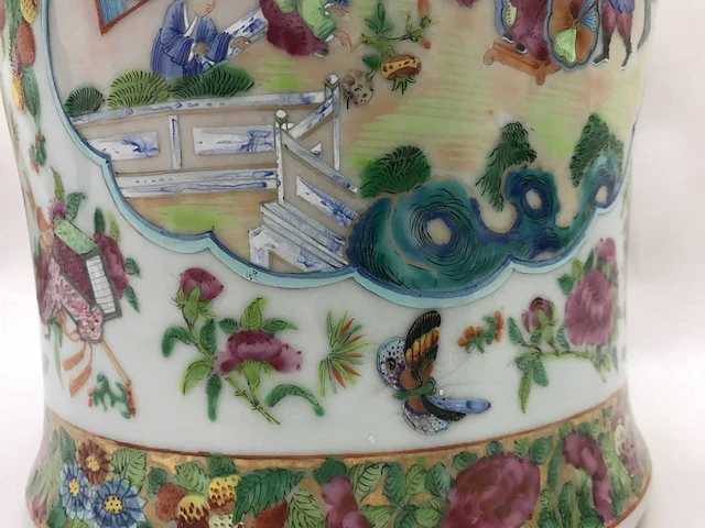 High quality decorated canton porcelain set. palace scenery. famille rose. 19th century. - afbeelding 77 van  77