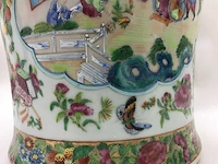 High quality decorated canton porcelain set. palace scenery. famille rose. 19th century. - afbeelding 77 van  77
