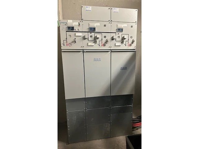 High voltage switch gear siemens - afbeelding 1 van  8
