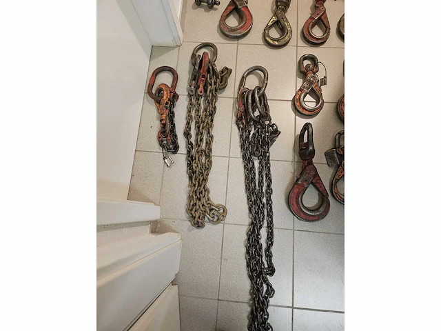 Hijsband en ketting - afbeelding 4 van  20
