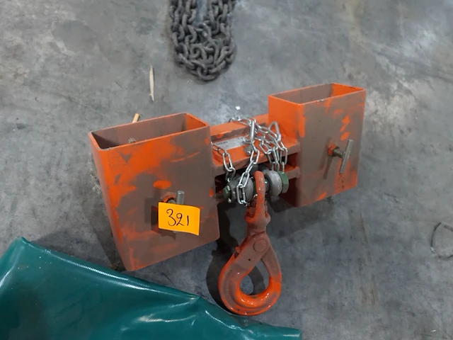 Hijshaak heftruck rema - afbeelding 1 van  3