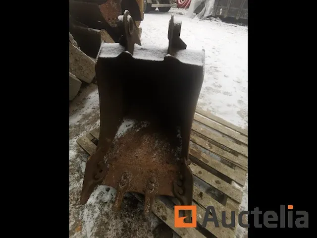 Hijskraan breedte emmer 610 mm 50 mm assen goed staat - afbeelding 3 van  6