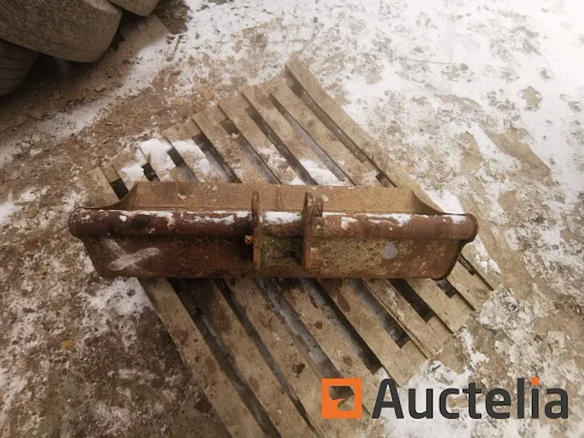 Hijskraan bucket breedte 1000 mm spindles 30 mm goed staat - afbeelding 5 van  6