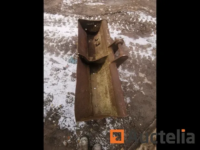 Hijskraan emmer breedte 1500mm 45mm assen goede staat - afbeelding 5 van  5
