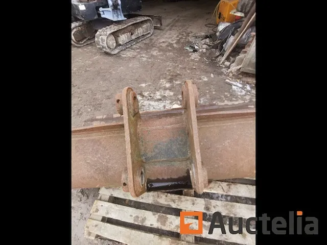 Hijskraan emmer breedte 155 mm axes50mm goed staat - afbeelding 1 van  7
