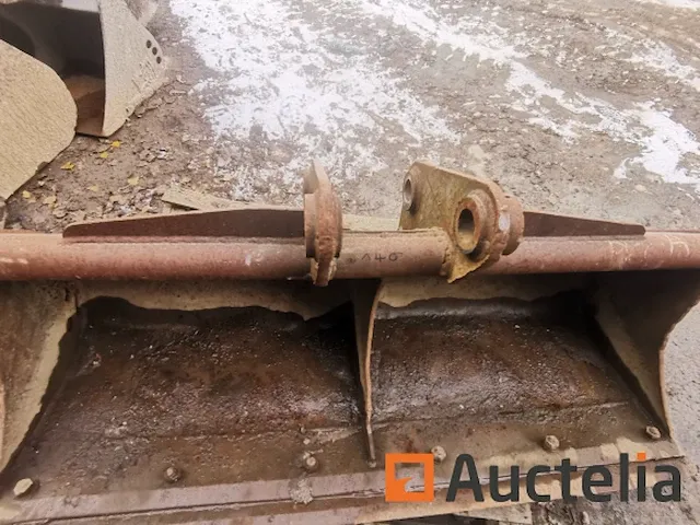Hijskraan emmer breedte 155 mm axes50mm goed staat - afbeelding 6 van  7