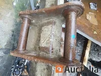 Hijskraan emmer breedte 1760 mm assen 65 mm - afbeelding 5 van  9
