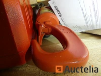 Hijskraan met takel - afbeelding 2 van  18