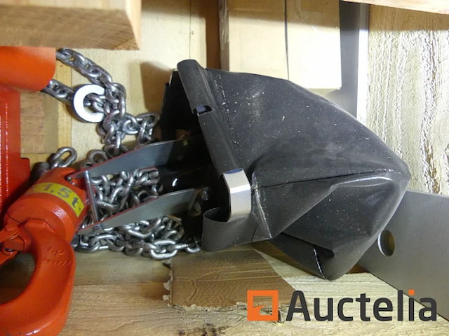 Hijskraan met takel - afbeelding 12 van  18