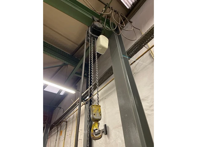 Hijslift demag - afbeelding 1 van  5