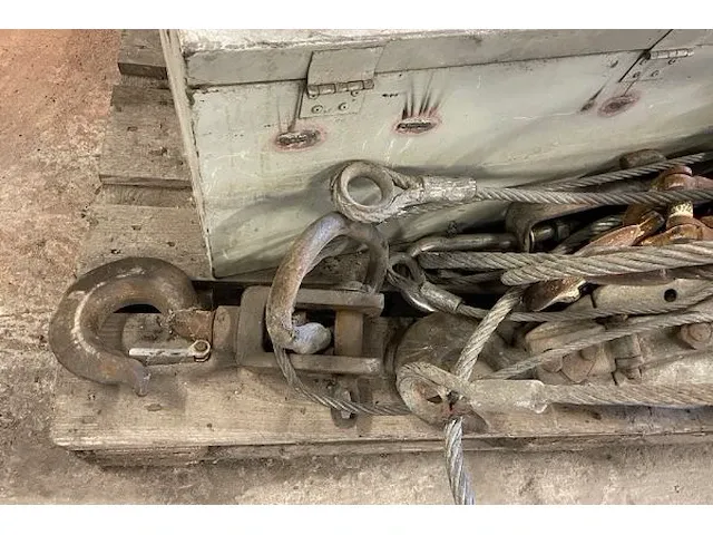 Hijsmateriaal - afbeelding 3 van  3