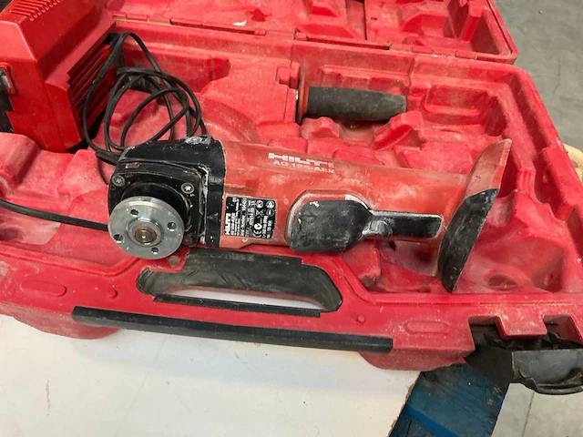 Hilti accugereedschap (2x) - afbeelding 6 van  8