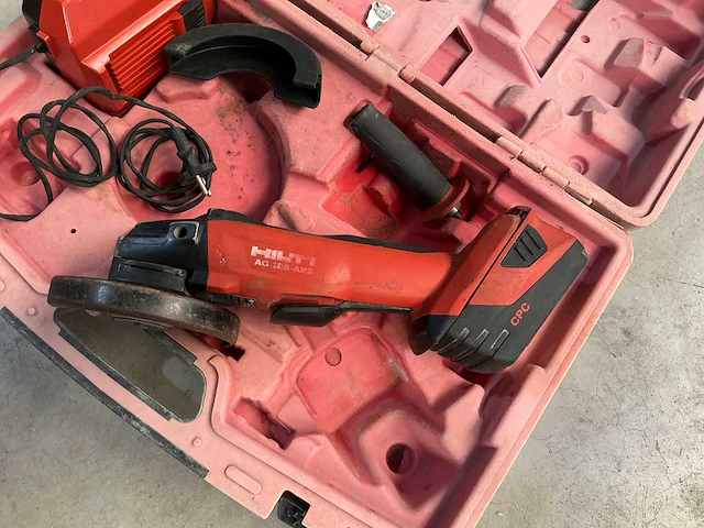 Hilti ag 125-a22 haakse slijpmachine - afbeelding 3 van  7
