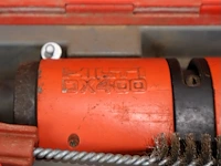 Hilti betonnagelapparaat - afbeelding 3 van  4