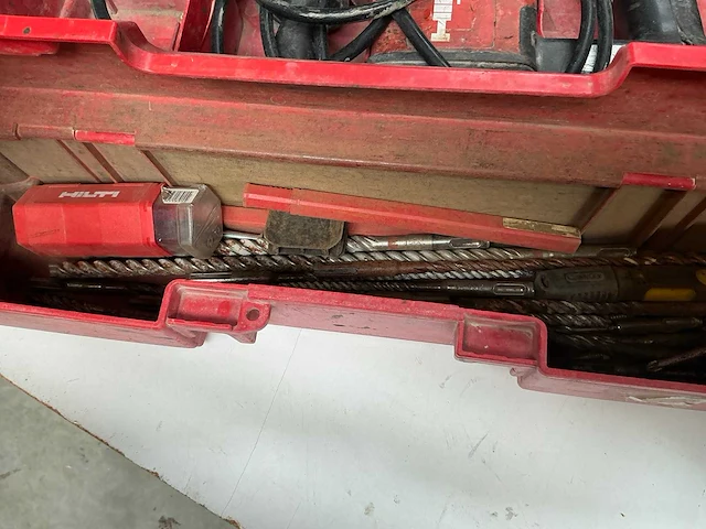 Hilti boorhamer (2x) - afbeelding 7 van  8