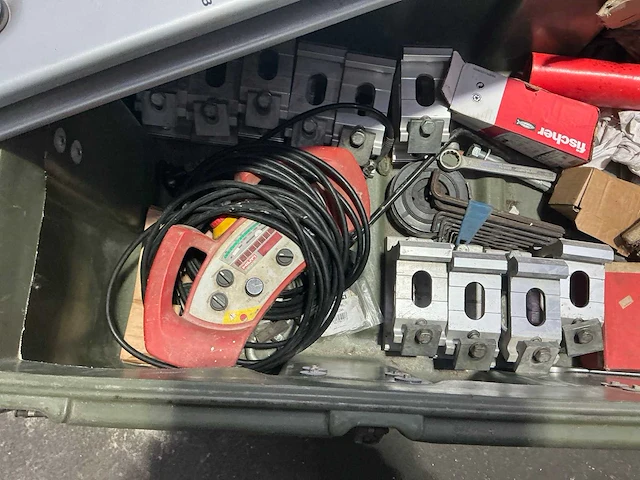 Hilti d-lp32/ds-ts32 hydraulisch zaagsysteem - afbeelding 3 van  13