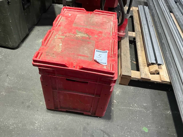 Hilti d-lp32/ds-ts32 hydraulisch zaagsysteem - afbeelding 10 van  13