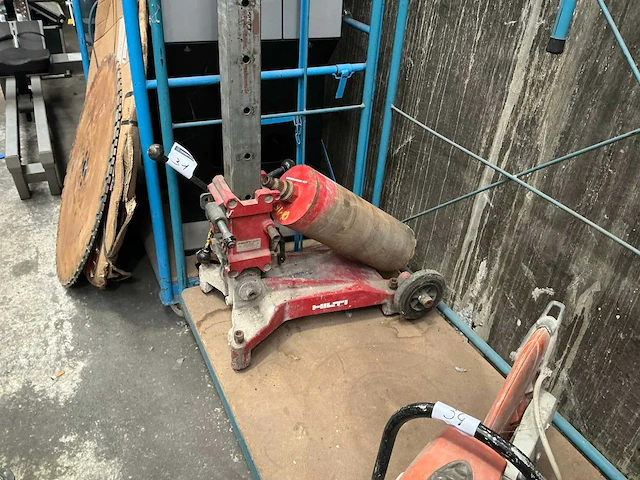 Hilti dcm ii statief voor kernboormachine - afbeelding 2 van  4