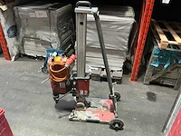 Hilti dd-400e kernboormachine op statief - afbeelding 1 van  5