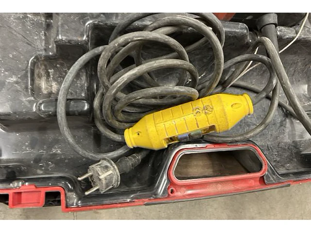 Hilti dd130 + hilti dd100 diamantkernboormachine nat/droog - afbeelding 8 van  13