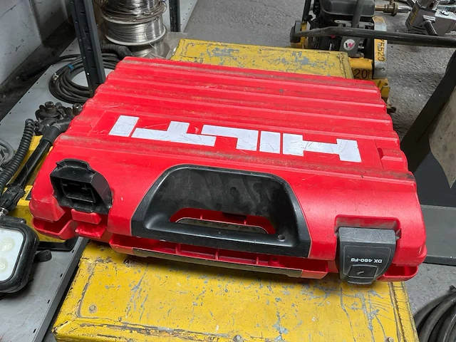 Hilti dx 460 volautomatisch spijkerpistool - afbeelding 4 van  4